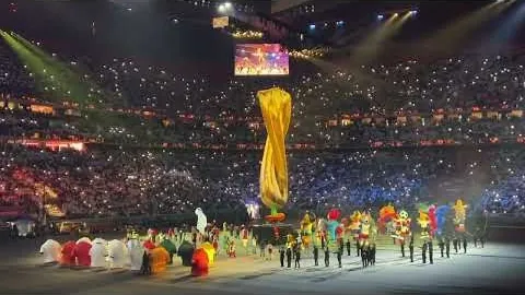 孙颖莎接班人竞争：蒯曼混双女双表现亮眼，女单成绩有待提升