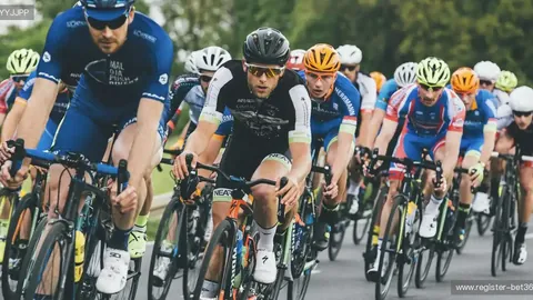 “巴萨或难破薪资均衡，亚马尔续约恐成顶薪难题”