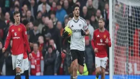 意甲保级战分析：佛罗伦萨专家双线作战推荐